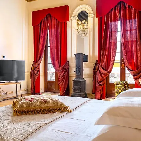 Apartment Piano Nobile Dei Palazzo Cindri @ Centre *