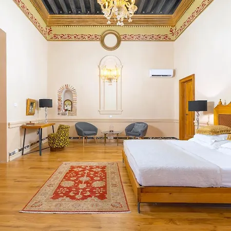 Apartment Piano Nobile Dei Palazzo Cindri @ Centre